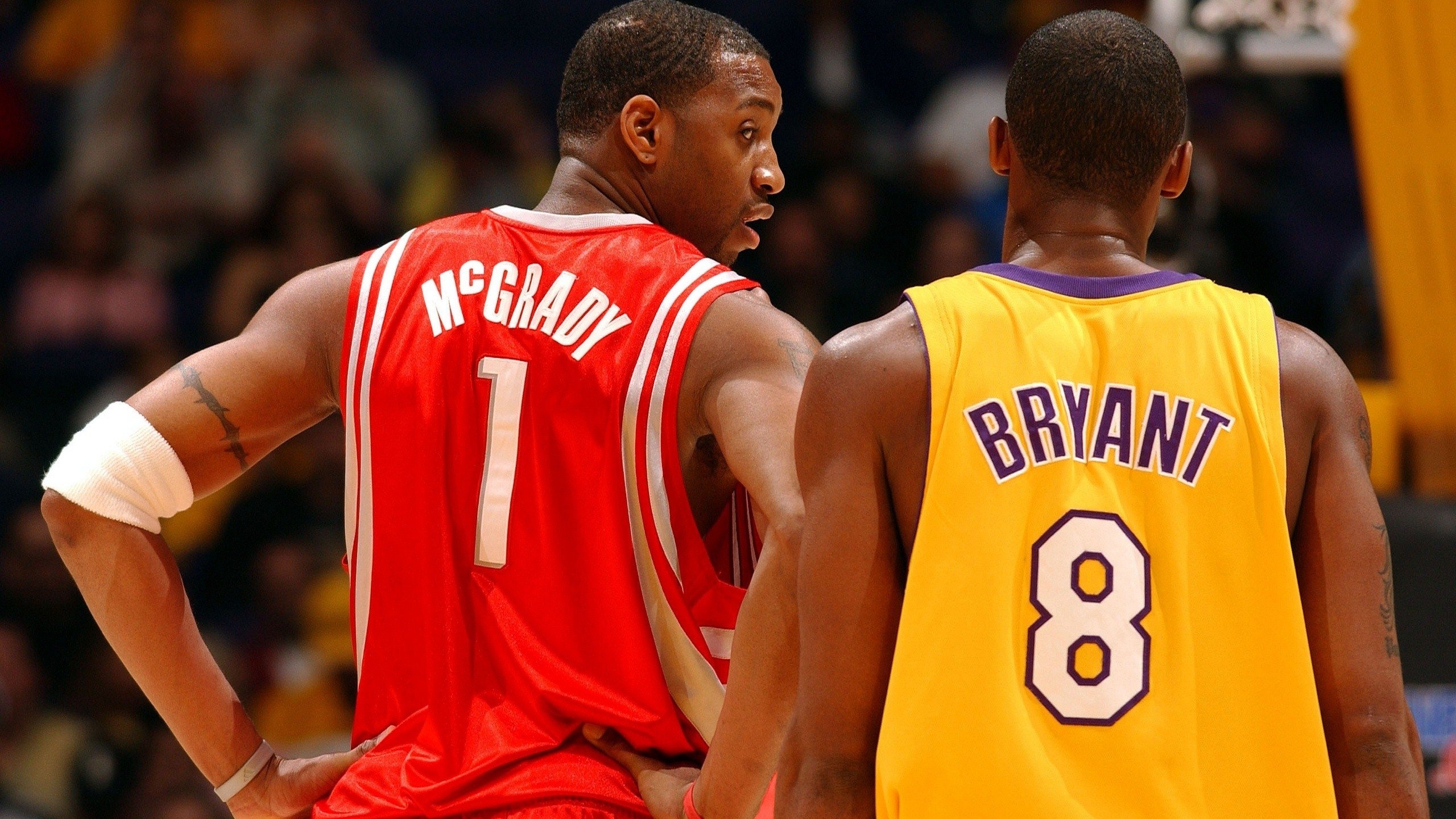 皮球划出一 皮球划出一